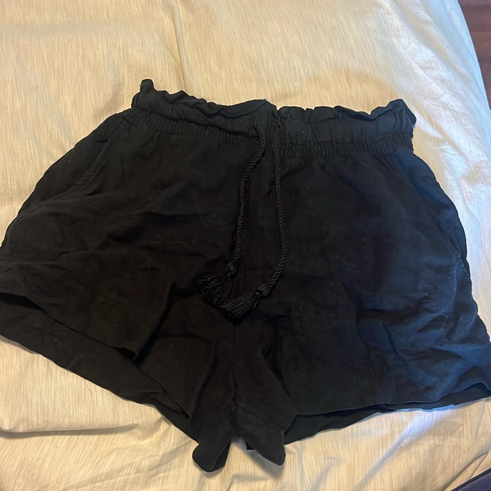 Abercrombie & Fitch black linen blend shorts